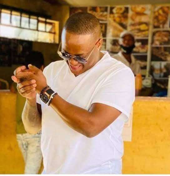 Nelly Oupolo