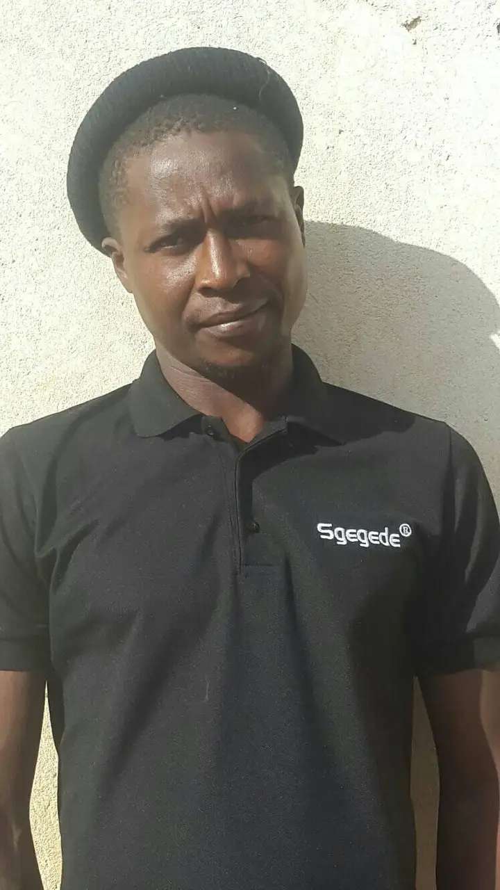 Amos Nhlapo Nhlapo